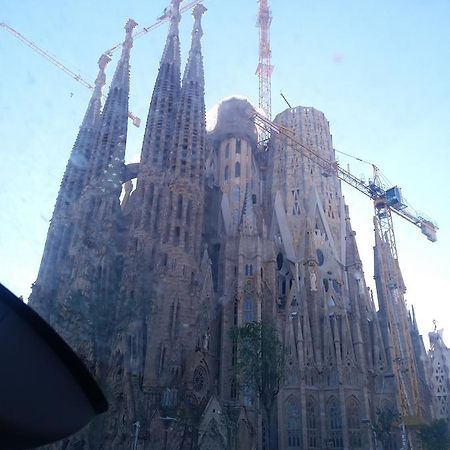 Apartamento Sagrada Familia Барселона Экстерьер фото